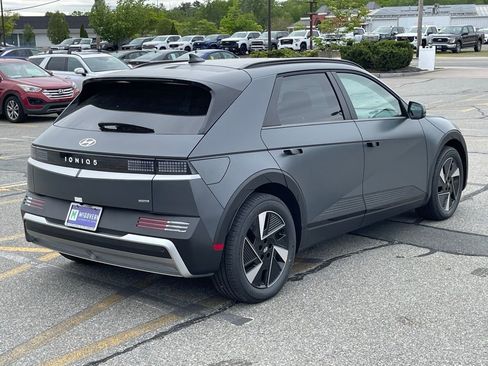 New 2025 Hyundai Ioniq 5 SEL image 5