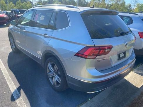 Used 2020 Volkswagen Tiguan SEL image 10