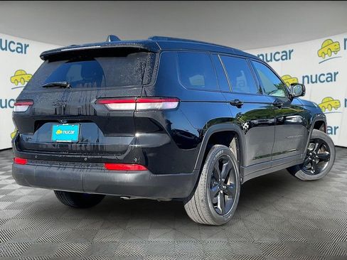 Used 2023 Jeep Grand Cherokee L Laredo AWD/4WD image 6