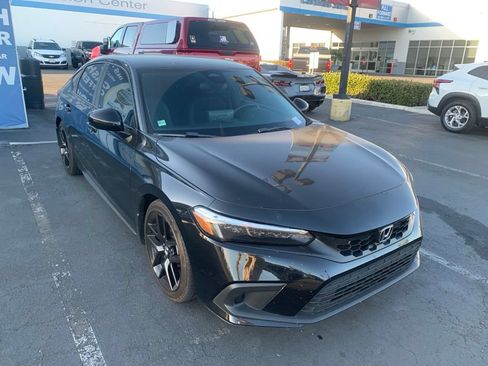 Used 2024 Honda Civic Sport image 4
