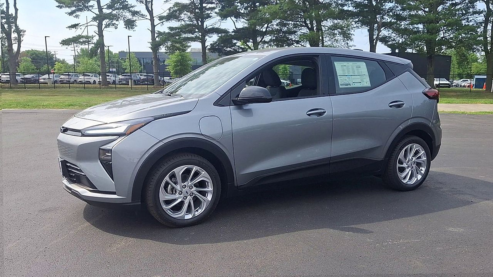 New 2027 Chevrolet Bolt LT FWD image 7