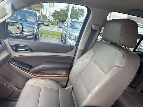 Used 2018 Chevrolet Tahoe Premier RWD image 18
