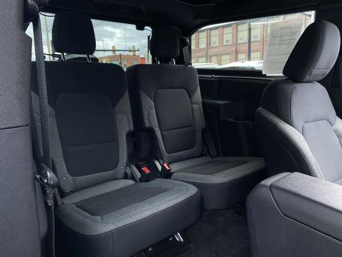 Used 2022 Ford Bronco Big Bend w/ Sasquatch Package image 18