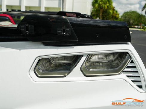 Used 2016 Chevrolet Corvette Z06 w/ 3LZ Preferred Equipment Group RWD image 56