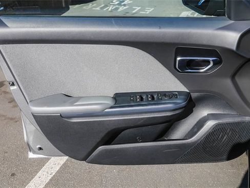 Used 2025 Kia K4 EX image 21