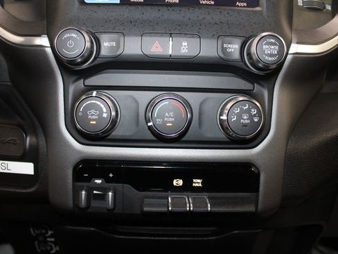 Used 2022 RAM 2500 Big Horn image 44