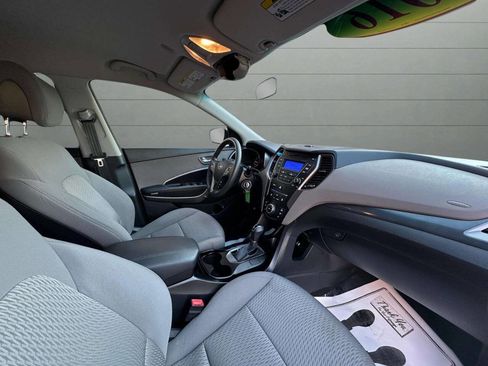 Used 2016 Hyundai Santa Fe Sport image 12