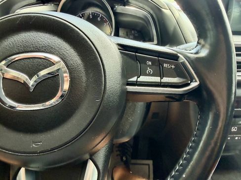 Used 2017 MAZDA MAZDA3 Grand Touring w/ Premium Equipment Package FWD image 34