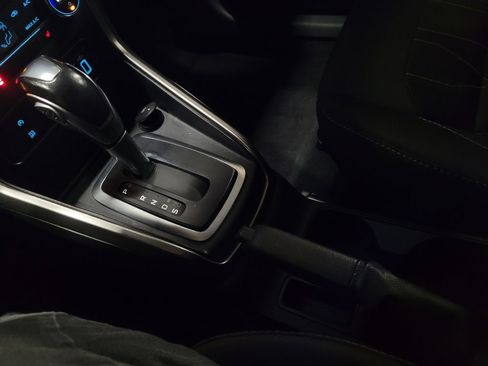 Used 2019 Ford EcoSport SE image 26