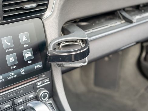 Certified 2017 Porsche 911 Carrera RWD image 21