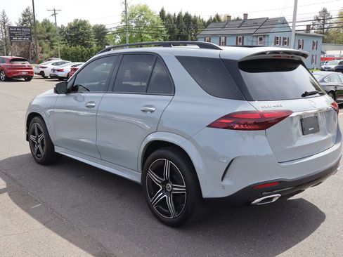 Used 2024 Mercedes-Benz GLE 450 4MATIC image 8