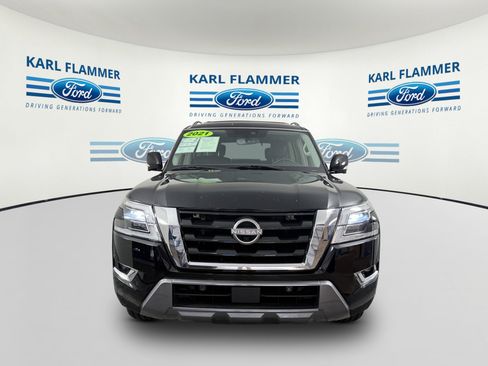 Used 2021 Nissan Armada SL w/ Captain's Chairs Package RWD image 6