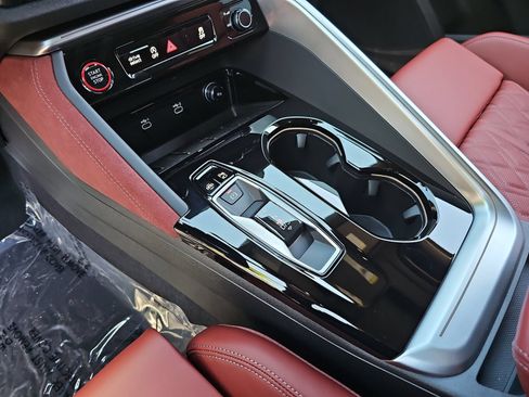 New 2026 Audi SQ5 Premium Plus AWD/4WD image 27