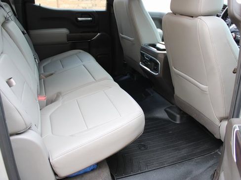 Used 2020 GMC Sierra 1500 SLT w/ SLT Premium Package image 17