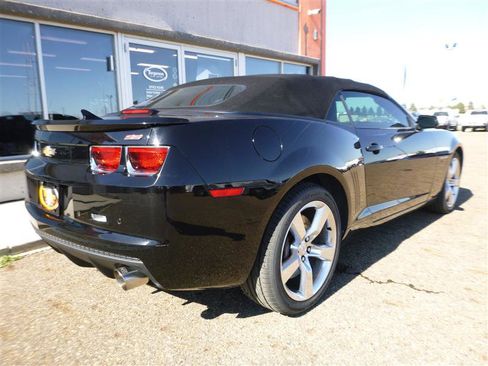 Used 2011 Chevrolet Camaro SS w/ RS Package image 6
