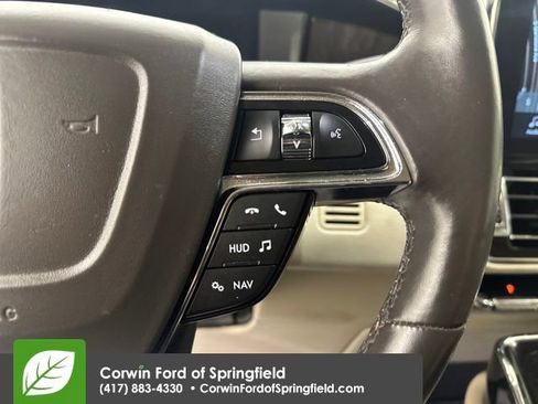 Used 2019 Lincoln Navigator Reserve image 41