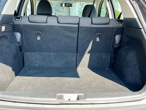 Used 2021 Honda HR-V LX image 23