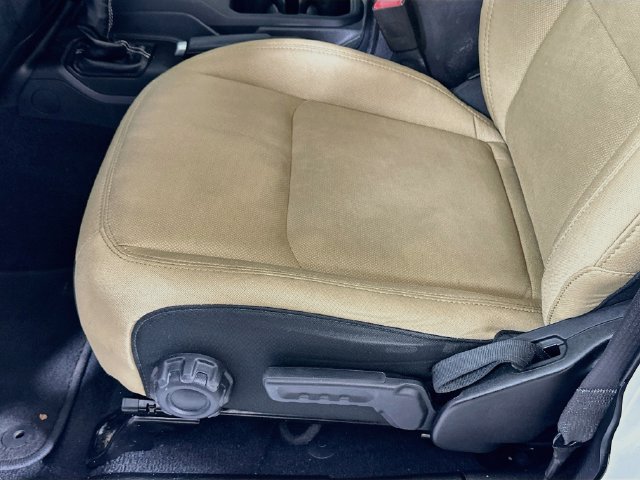 Used 2020 Jeep Wrangler Unlimited Sahara AWD/4WD image 24