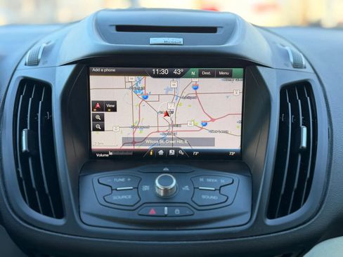 Used 2013 Ford C-MAX SE image 29