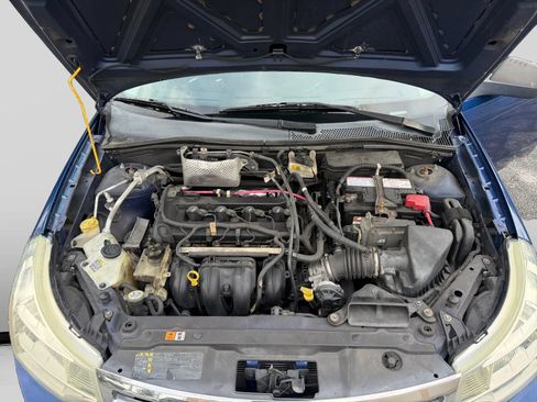 Used 2009 Ford Focus SE FWD image 20
