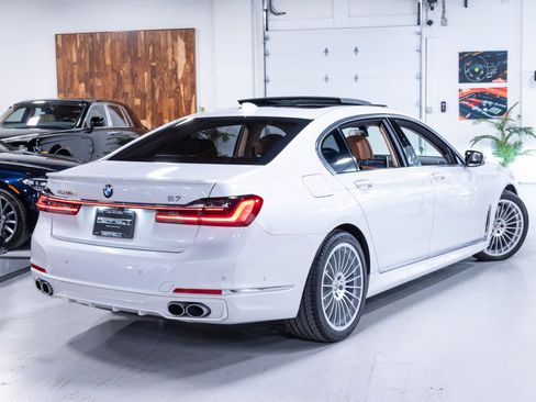 Used 2022 BMW ALPINA B7 xDrive AWD/4WD image 87