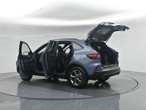 Used 2025 Ford Escape ST-Line image 39