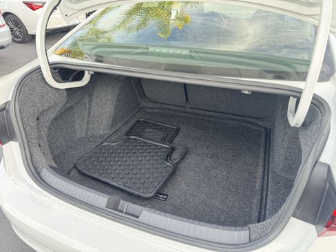 Used 2020 Volkswagen Jetta S image 34