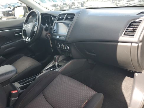 Used 2019 Mitsubishi Outlander Sport LE image 17