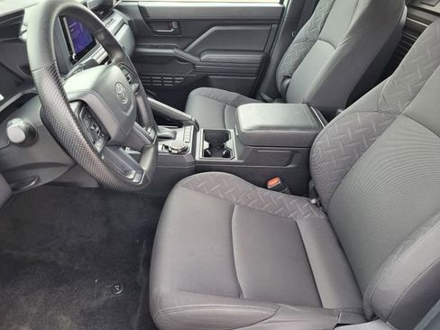 Used 2025 Toyota Tacoma SR image 12