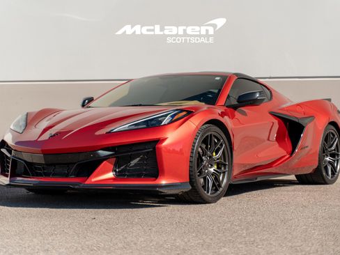 Used 2023 Chevrolet Corvette Z06 w/ Engine Appearance Package image 3