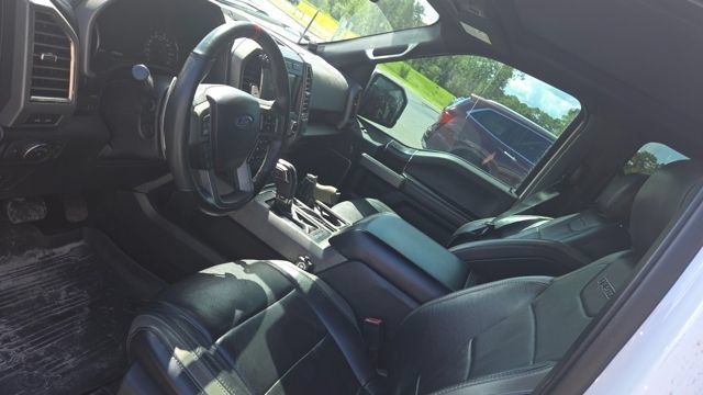 Used 2018 Ford F150 Raptor w/ Equipment Group 802A Luxury AWD/4WD image 8