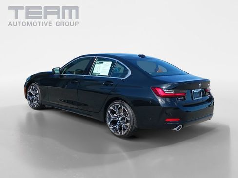 Used 2025 BMW 330i Sedan w/ Convenience Package RWD image 5