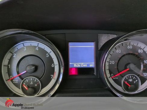 Used 2011 Dodge Grand Caravan Crew image 16