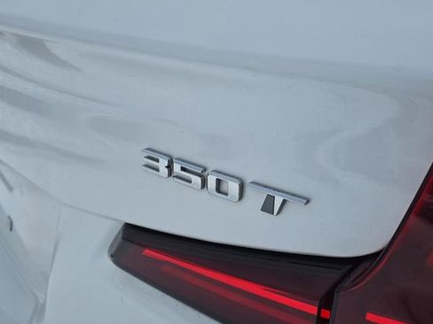 Used 2022 Cadillac XT4 Premium Luxury image 6