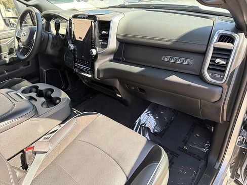 Used 2026 RAM 2500 Laramie AWD/4WD image 28