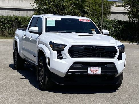 Certified 2026 Toyota Tacoma TRD Sport w/ TRD Sport Upgrade Package AWD/4WD image 47