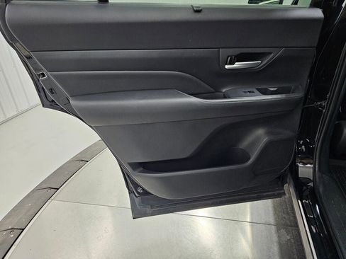 Used 2024 Toyota Grand Highlander Limited image 39