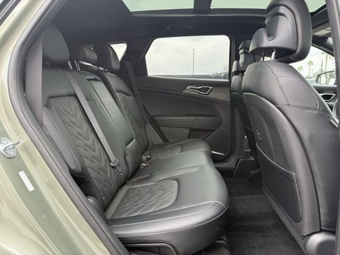 Used 2024 Kia Sportage X-Line w/ X-Line Premium Package image 8