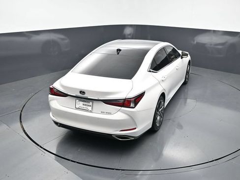 Used 2025 Lexus ES 350 Ultra Luxury w/ Accessory Package (Z1) FWD image 22