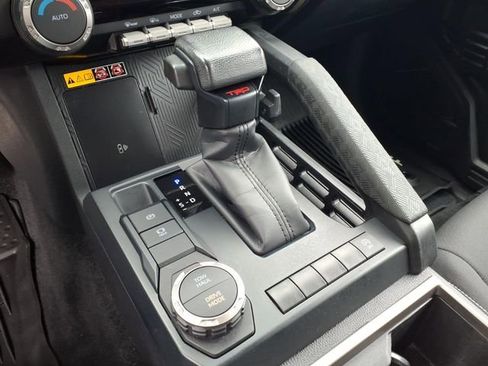 Used 2023 Toyota Tacoma TRD Off-Road w/ Technology Package RWD image 14