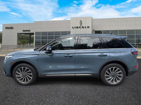 Used 2023 Lincoln Corsair Reserve w/ Equipment Group 201A FWD image 6