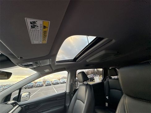 Certified 2023 Honda Odyssey Touring image 18