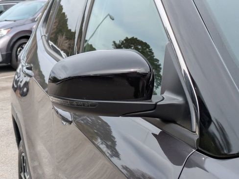 Used 2024 Jeep Compass Limited image 11