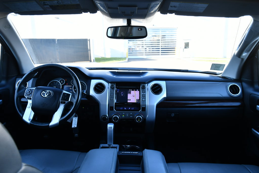 Used 2015 Toyota Tundra Limited w/ Limited Premium Package AWD/4WD image 23