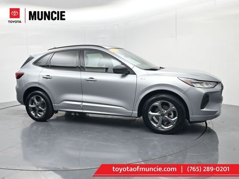 Used 2024 Ford Escape ST-Line w/ Tech Pack #1 image 1