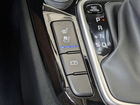 New 2026 Kia Seltos SX w/ SX Sunroof Package image 30