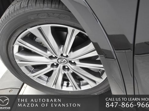 New 2025 MAZDA CX-5 Signature image 33