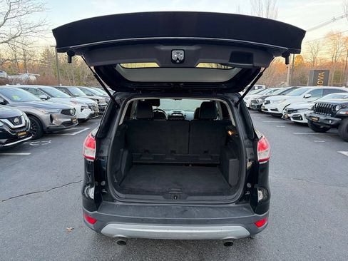 Used 2016 Ford Escape SE w/ SE Leather Comfort Package FWD image 19
