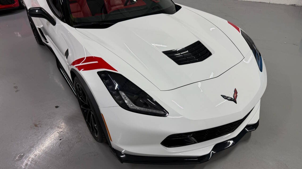 Used 2019 Chevrolet Corvette Grand Sport RWD image 3