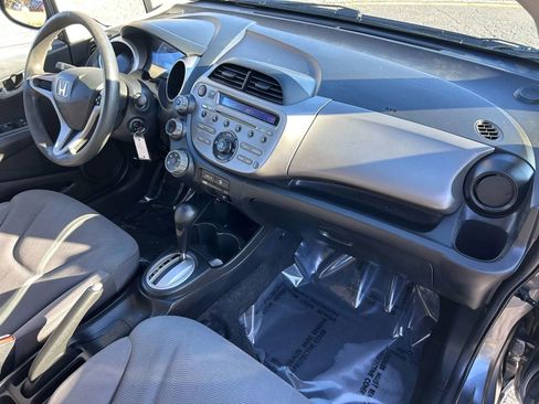Used 2013 Honda Fit image 12